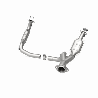 MagnaFlow Conv DF 07-08 Escalade 6.2 Driver Side OEM-Catalytic Converter Direct Fit-Deviate Dezigns (DV8DZ9)