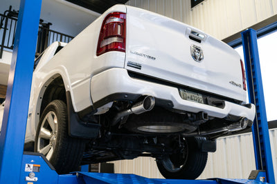 MBRP 2019 Ram 1500 5.7L (CrewCab/Quad Cab ONLY) 2.5in CB Dual Split Rear w/4.5in Tip - Blk Coated-Catback-Deviate Dezigns (DV8DZ9)