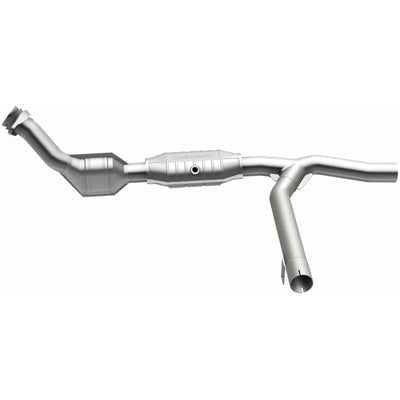 MagnaFlow Conv DF 01 Ford Trucks 4.6L-Catalytic Converter Direct Fit-Deviate Dezigns (DV8DZ9)