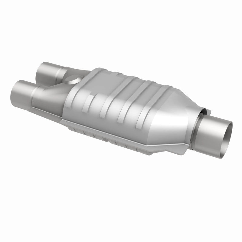 MagnaFlow Conv Univ 2.5/2 S/D FED-Catalytic Converter Universal-Deviate Dezigns (DV8DZ9)