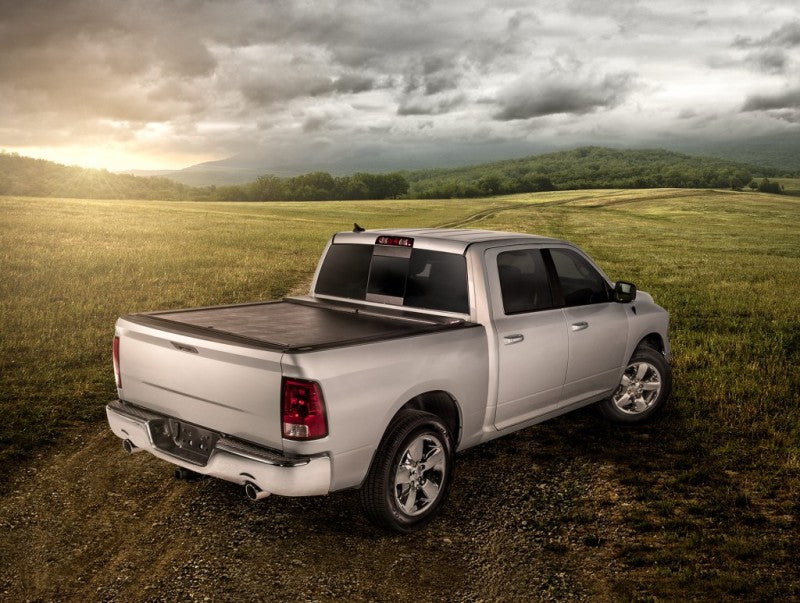 Roll-N-Lock 07-18 Toyota Tundra Crew Max Cab XSB 65in M-Series Retractable Tonneau Cover-Tonneau Covers - Retractable-Deviate Dezigns (DV8DZ9)