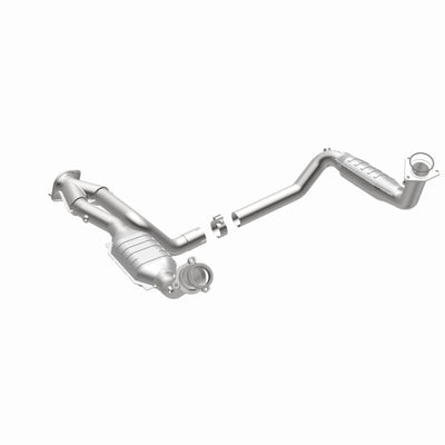 MagnaFlow Conv DF 02-06 Cadillac Escalade / 02-06 Chevy Avalanche 5.3L Dual Conv Y-Pipe Assembly 2WD-Catalytic Converter Direct Fit-Deviate Dezigns (DV8DZ9)