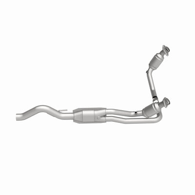 MagnaFlow Conv DF 00-03 Dodge Dakota 4.7L 4WD (49 State)-Catalytic Converter Direct Fit-Deviate Dezigns (DV8DZ9)