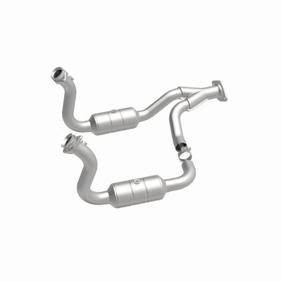 Magnaflow 08-10 Ford F-250 Super Duty 5.4L Direct Fit Converter-Catalytic Converter Direct Fit-Deviate Dezigns (DV8DZ9)