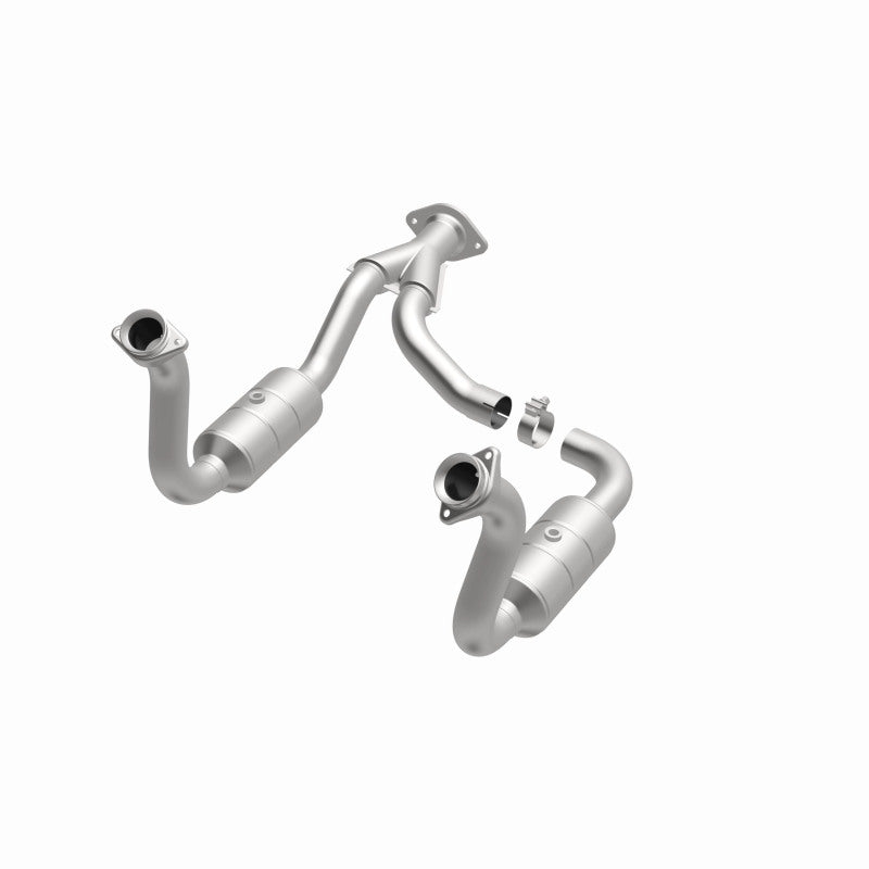 Magnaflow Conv DF 08-10 Ford F-250/F-250 SD/F-350/F-350 SD 5.4L/6.8L / F-450 SD 6.8L Y-Pipe Assembly-Catalytic Converter Direct Fit-Deviate Dezigns (DV8DZ9)