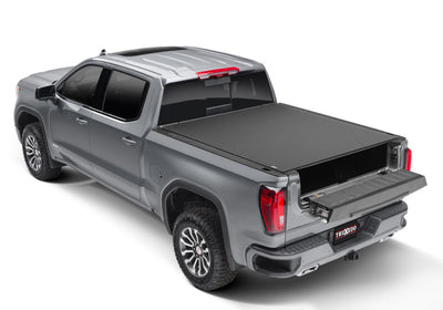 Truxedo 19-20 GMC Sierra & Chevrolet Silverado 1500 (New Body) w/Tailgate 5ft 8in Pro X15 Bed Cover-Bed Covers - Roll Up-Deviate Dezigns (DV8DZ9)