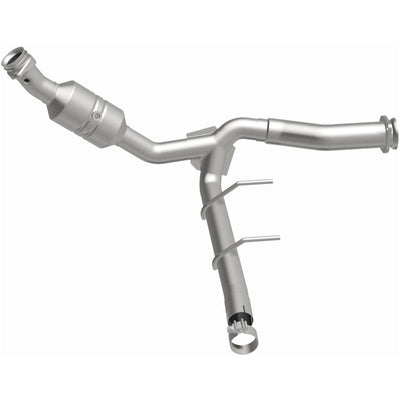 Magnaflow Conv DF 2011-2014 F-150 5.0L Underbody-Catalytic Converter Direct Fit-Deviate Dezigns (DV8DZ9)