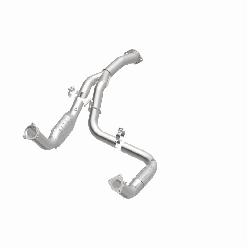 MagnaFlow Conv Direct Fit 11-16 Chevrolet Silverado 2500HD/3500HD / GMC Sierra 2500HD/3500HD-Catalytic Converter Direct Fit-Deviate Dezigns (DV8DZ9)