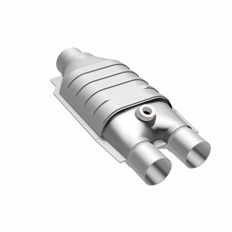 MagnaFlow Conv Univ 2/2.5 D/S Single O2 FED-Catalytic Converter Universal-Deviate Dezigns (DV8DZ9)