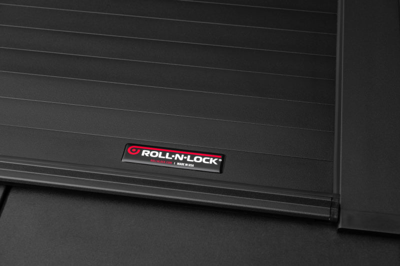 Roll-N-Lock 14-18 Chevy Silverado/Sierra 1500 XSB 68in A-Series Retractable Tonneau Cover-Tonneau Covers - Retractable-Deviate Dezigns (DV8DZ9)