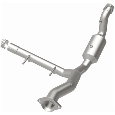 MagnaFlow 15-17 Ford F-150 XL V6 3.5L OEM Grade Direct Fit Catalytic Converter-Catalytic Converter Direct Fit-Deviate Dezigns (DV8DZ9)