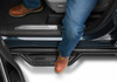 N-Fab Podium LG 2019 Chevy/GMC 1500 Crew Cab - Cab Length - Tex. Black - 3in-Side Steps-Deviate Dezigns (DV8DZ9)