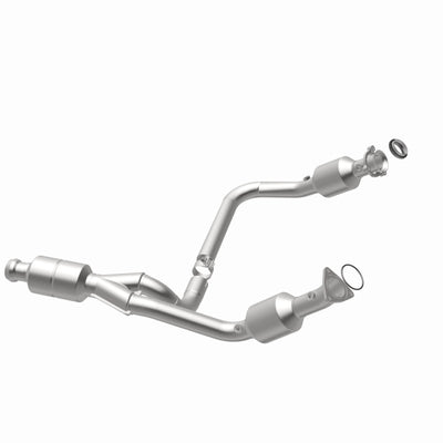 MagnaFlow Conv Direct Fit 14-16 GMC Sierra 1500 V6 4.3L-Catalytic Converter Direct Fit-Deviate Dezigns (DV8DZ9)