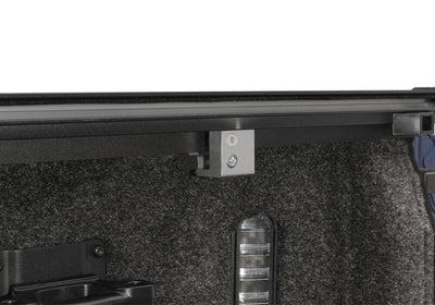 Retrax 21-24 Ford F-150 IX Manual Retractable Tonneau Cover Super Cab - 6.5ft Bed-Retractable Bed Covers-Deviate Dezigns (DV8DZ9)