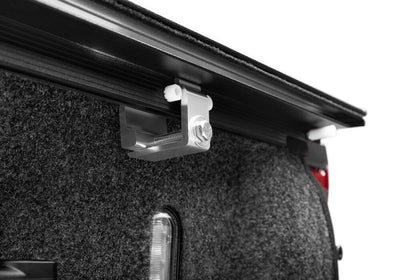 Retrax 21-22 Ford F-150 Super Crew/Super Cab (Incl. 2022 Lightning) 5.5ft Bed RetraxPRO MX-Retractable Bed Covers-Deviate Dezigns (DV8DZ9)