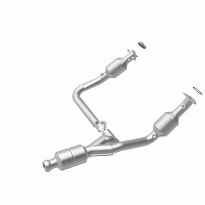 MagnaFlow Conv Direct Fit 14-16 GMC Sierra 1500 V6 4.3L-Catalytic Converter Direct Fit-Deviate Dezigns (DV8DZ9)