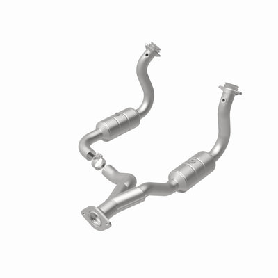 Magnaflow 08-10 Ford F-250 Super Duty 5.4L Direct Fit Converter-Catalytic Converter Direct Fit-Deviate Dezigns (DV8DZ9)