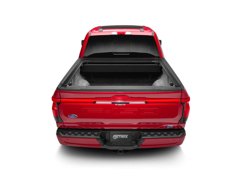 Retrax 21-22 Ford F-150 Super Crew/Super Cab (Incl. 2022 Lightning) 5.5ft Bed RetraxPRO MX-Retractable Bed Covers-Deviate Dezigns (DV8DZ9)