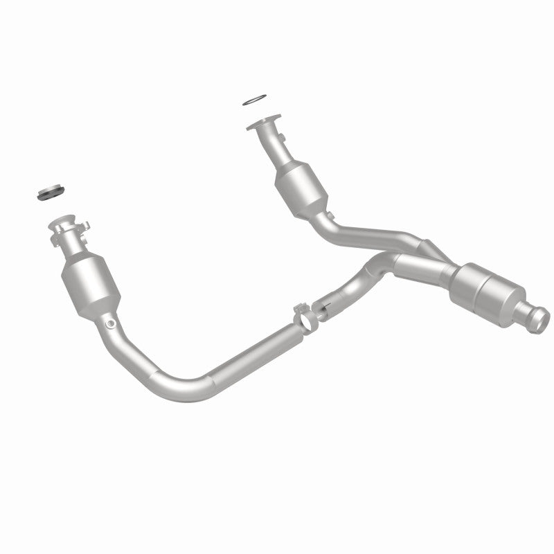 MagnaFlow Conv Direct Fit 14-16 GMC Sierra 1500 V6 4.3L-Catalytic Converter Direct Fit-Deviate Dezigns (DV8DZ9)