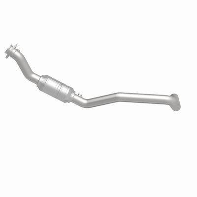 MagnaFlow Conv DF 04-05 Dodge RAM 1500 Pickup 3.7L (Inc 4WD 4.7L) D/S-Catalytic Converter Direct Fit-Deviate Dezigns (DV8DZ9)