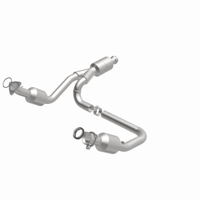 MagnaFlow Conv Direct Fit 14-16 GMC Sierra 1500 V6 4.3L-Catalytic Converter Direct Fit-Deviate Dezigns (DV8DZ9)