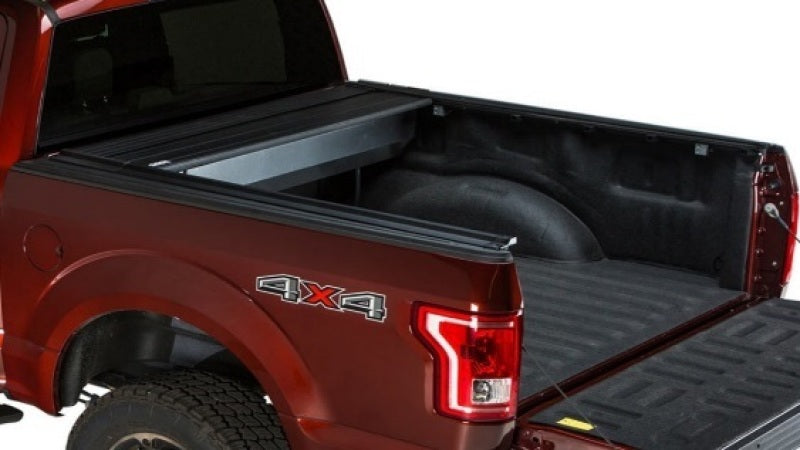 Retrax 19-22 Chevrolet/GMC (5.8ft. Bed) Retrax IX-Retractable Bed Covers-Deviate Dezigns (DV8DZ9)