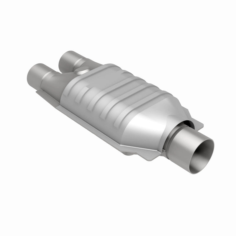 MagnaFlow Conv Univ 2.5/2 S/D FED-Catalytic Converter Universal-Deviate Dezigns (DV8DZ9)