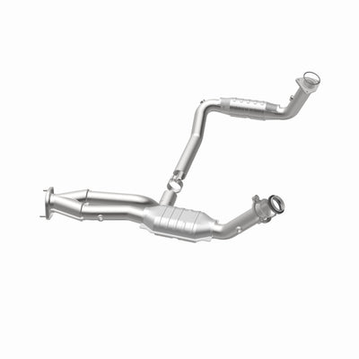 MagnaFlow Conv DF 02-06 Cadillac Escalade / 02-06 Chevy Avalanche 5.3L Dual Conv Y-Pipe Assembly 2WD-Catalytic Converter Direct Fit-Deviate Dezigns (DV8DZ9)