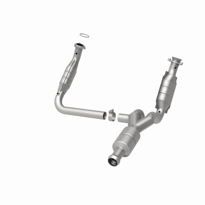 MagnaFlow Conv DF 09-13 Chevy Avalanche 5.3L-Catalytic Converter Direct Fit-Deviate Dezigns (DV8DZ9)