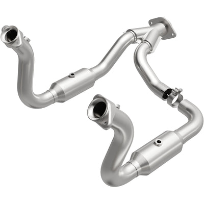 Magnaflow 08-10 Ford F-250 Super Duty 5.4L Direct Fit Converter-Catalytic Converter Direct Fit-Deviate Dezigns (DV8DZ9)