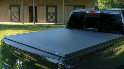 Lund 99-17 Ford F-250 Super Duty (6.5ft. Bed) Genesis Tri-Fold Tonneau Cover - Black-Tonneau Covers - Soft Fold-Deviate Dezigns (DV8DZ9)