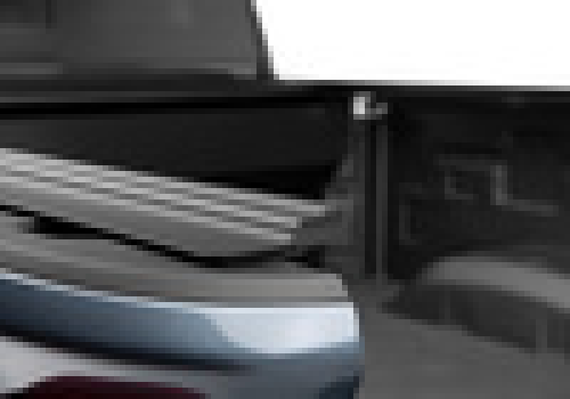 Retrax 2020 Chevrolet / GMC HD 6ft 9in Bed 2500/3500 RetraxONE MX-Retractable Bed Covers-Deviate Dezigns (DV8DZ9)
