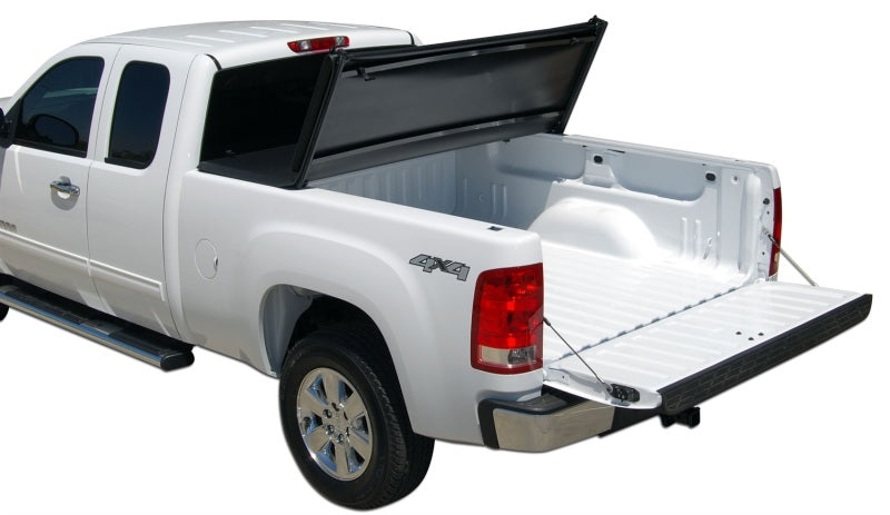 Tonno Pro 07-13 Toyota Tundra 5.5ft Fleetside Tonno Fold Tri-Fold Tonneau Cover-Tonneau Covers - Soft Fold-Deviate Dezigns (DV8DZ9)