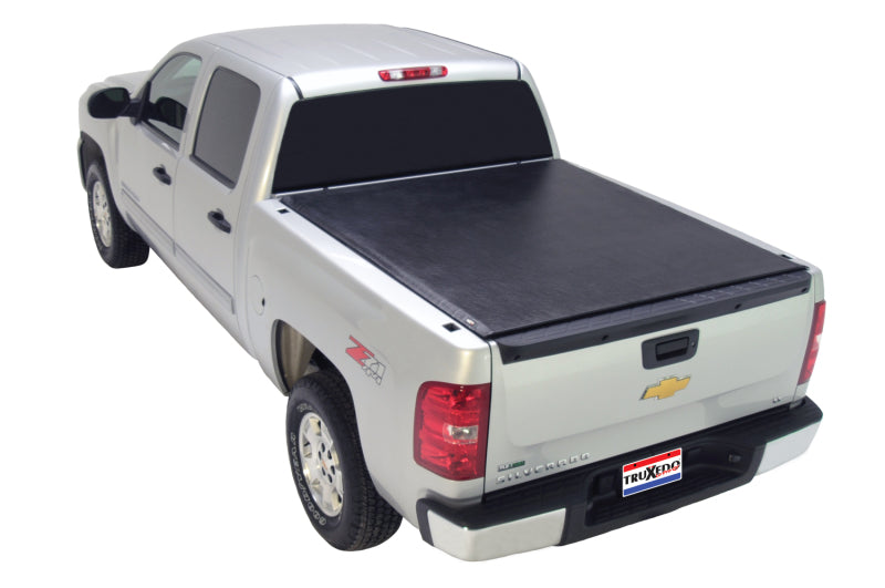 Truxedo 07-13 GMC Sierra & Chevrolet Silverado 1500/2500/3500 6ft 6in Lo Pro Bed Cover-Bed Covers - Roll Up-Deviate Dezigns (DV8DZ9)