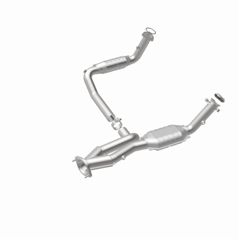 MagnaFlow Conv DF 02-06 Cadillac Escalade / 02-06 Chevy Avalanche 5.3L Dual Conv Y-Pipe Assembly 2WD-Catalytic Converter Direct Fit-Deviate Dezigns (DV8DZ9)