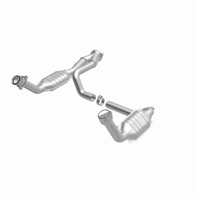 MagnaFlow Conv DF 02-06 Cadillac Escalade / 02-06 Chevy Avalanche 5.3L Dual Conv Y-Pipe Assembly 2WD-Catalytic Converter Direct Fit-Deviate Dezigns (DV8DZ9)