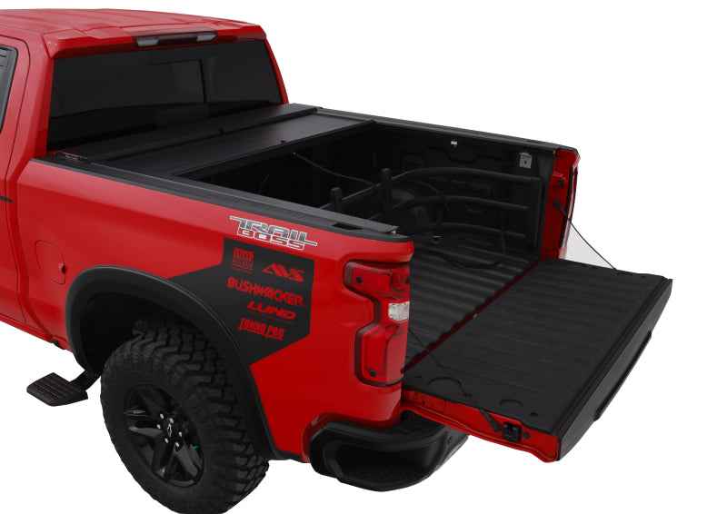 Roll-N-Lock 2022 Toyota Tundra Crew/Double Cab (5ft6in Bed) A-Series Retractable Tonneau Cover-Tonneau Covers - Retractable-Deviate Dezigns (DV8DZ9)