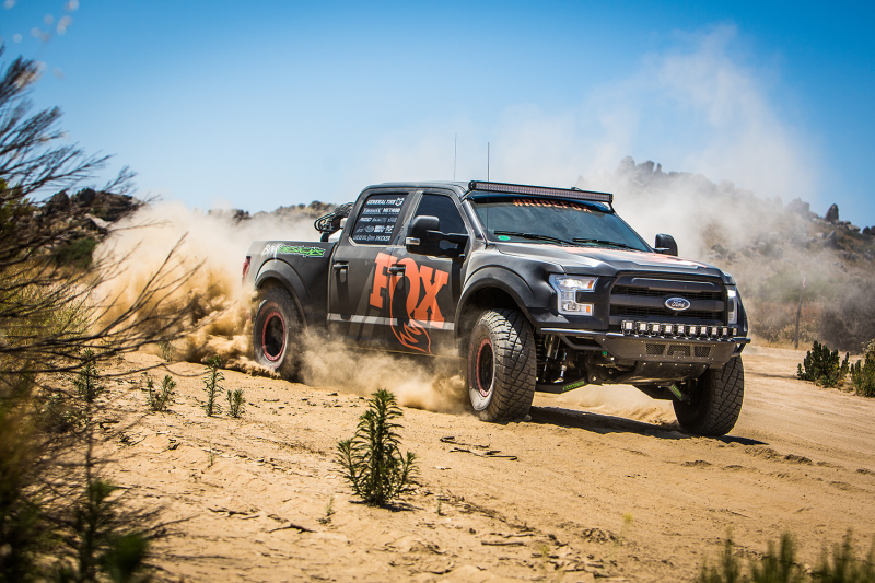 Fox 05+ Ford SD 2.0 Performance Series 8.1in. Smooth Body IFP Front Shock (Alum) / 0-1.5in. Lift-Shocks and Struts-Deviate Dezigns (DV8DZ9)