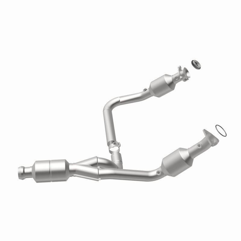 MagnaFlow Conv Direct Fit 14-16 GMC Sierra 1500 V6 4.3L-Catalytic Converter Direct Fit-Deviate Dezigns (DV8DZ9)