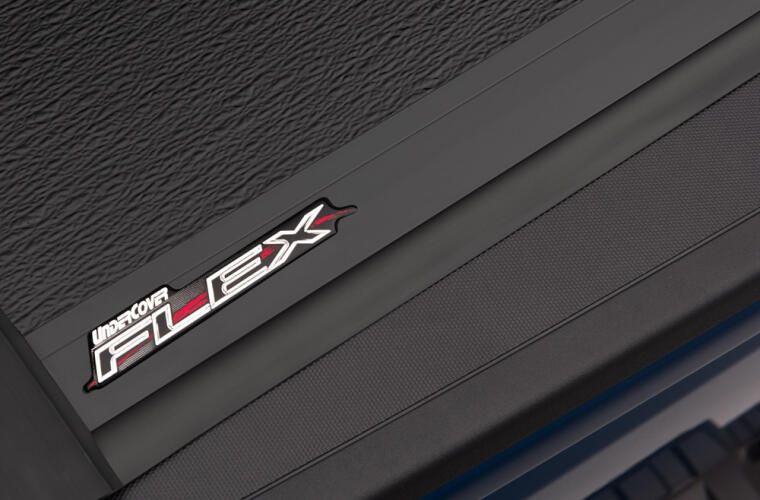 UnderCover | Flex - 2015-2020 Ford F-150-Hard Fold-Deviate Dezigns (DV8DZ9)
